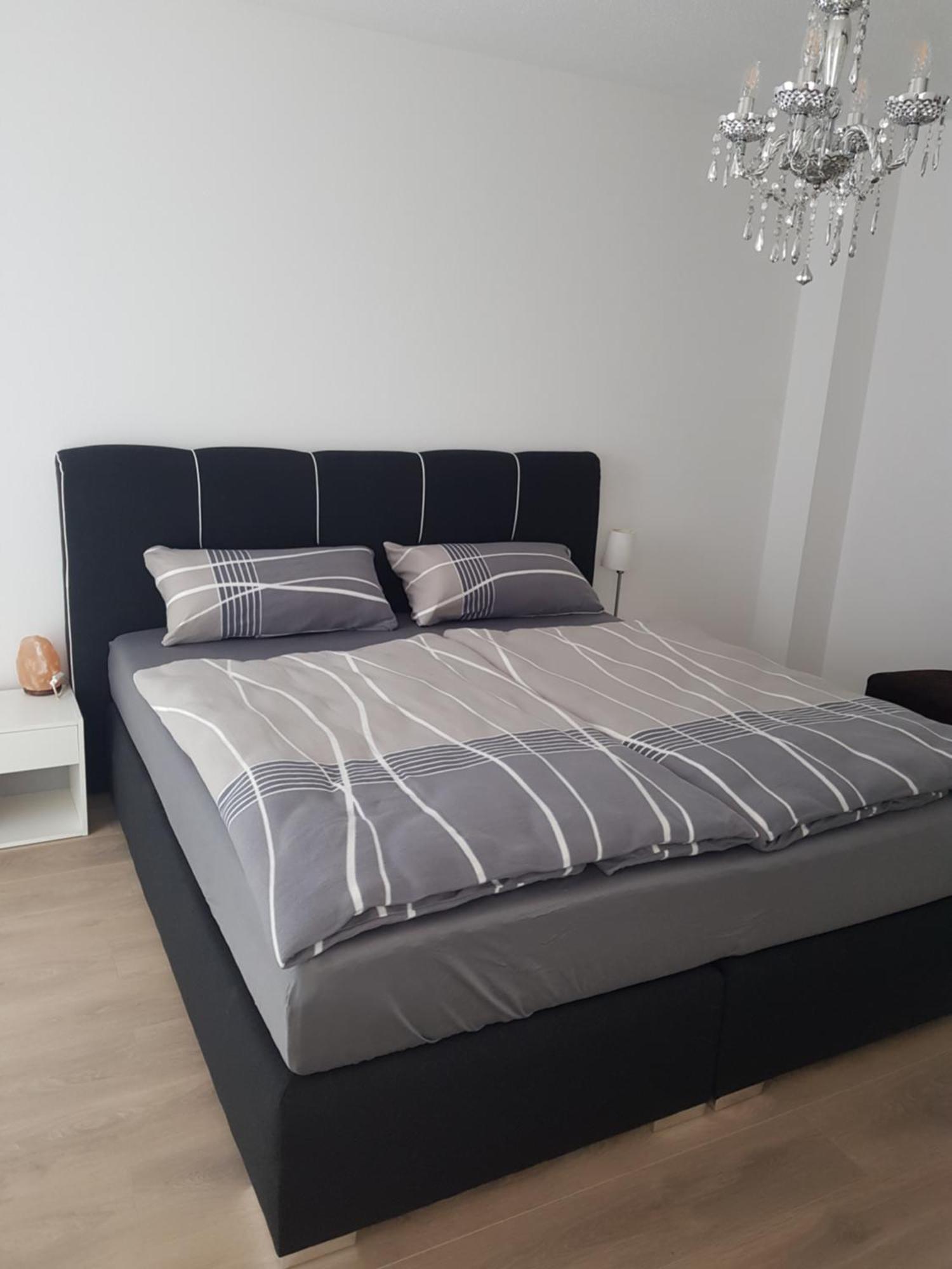 Grosse Ferienwohnung In Augsburg Mit Balkon Экстерьер фото